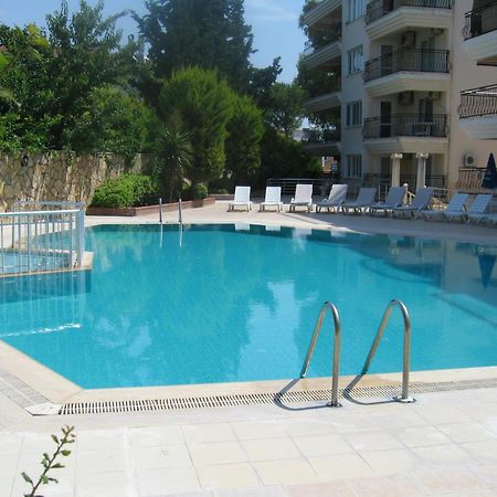 Royal Residences Didim Luaran gambar