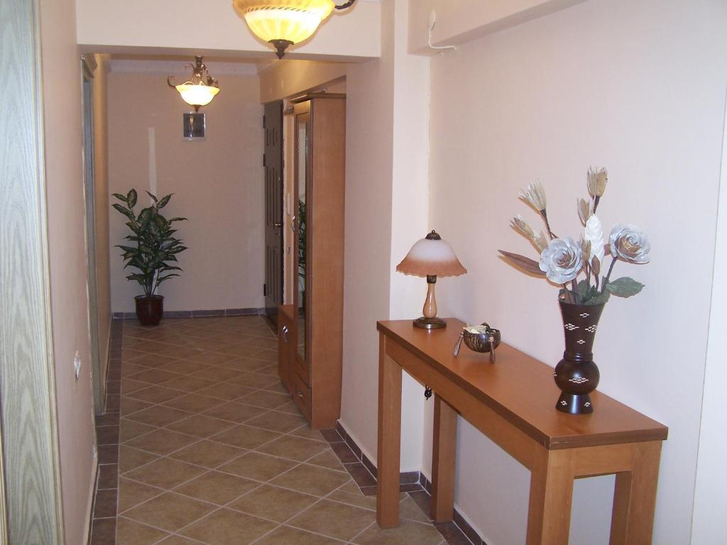 Royal Residences Didim Bilik gambar