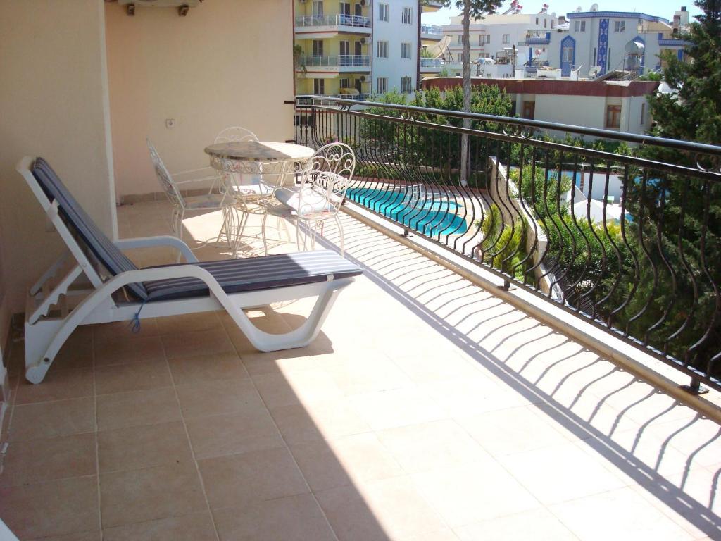 Royal Residences Didim Bilik gambar